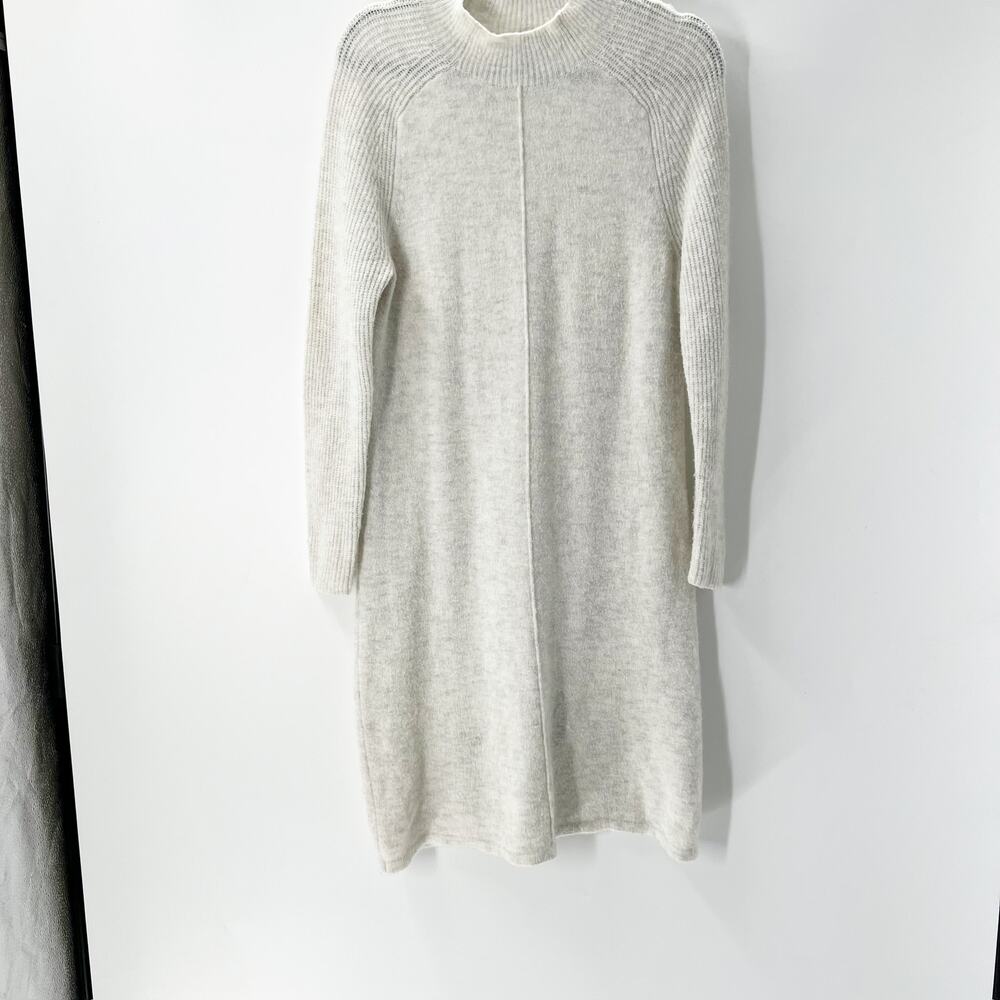 Banana Republic Women's Heathered Cream Turtleneck Midi Sweater Dress Size SP‎